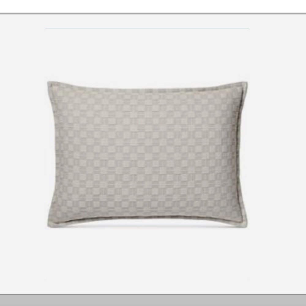NIB $135 Hotel Collection Diamond Embroidery Beige Standard Sham